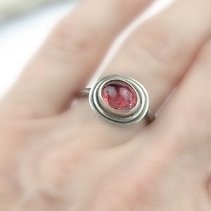 Terra rosa - ezüst gyűrű turmalinnal - ékszer - gyűrű - statement gyűrű - Meska.hu