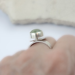 Breeze - ezüst gyűrű prehnittel - ékszer - gyűrű - statement gyűrű - Meska.hu