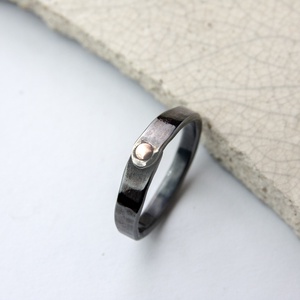 Holtpont - ezüst gyűrű réz szegeccsel - ékszer - gyűrű - kerek gyűrű - Meska.hu