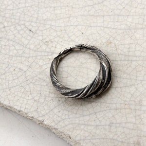 Sodrás - ezüst gyűrű - Meska.hu