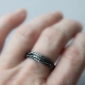 Sötét oldal - ezüst gyűrű - ékszer - gyűrű - kerek gyűrű - Meska.hu