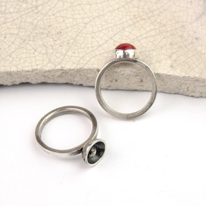 Pipacs - ezüst gyűrű korallal - ékszer - gyűrű - kerek gyűrű - Meska.hu