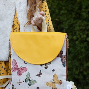 Hurci Ház - Sunny - Meska.hu