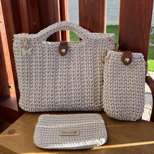 Horgolt kézi- és oldaltáska - táska & tok - kézitáska & válltáska - vállon átvethető táska - Meska.hu