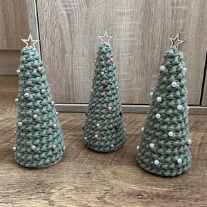 Horgolt karácsonyfa, Karácsony, Karácsonyi lakásdekoráció, Karácsonyi lakásdíszek, Horgolás, MESKA
