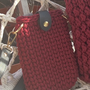 Horgolt mobil tartó táska - táska & tok - kézitáska & válltáska - vállon átvethető táska - Meska.hu