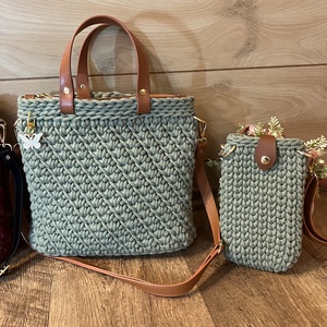 Horgolt kézi- és oldaltáska - táska & tok - kézitáska & válltáska - vállon átvethető táska - Meska.hu