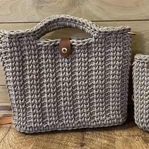 Horgolt kézi- és oldaltáska - táska & tok - kézitáska & válltáska - vállon átvethető táska - Meska.hu