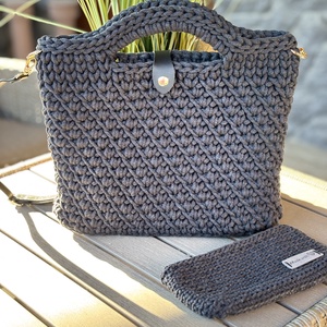 Horgolt kézi- és oldalt�ska - táska & tok - kézitáska & válltáska - vállon átvethető táska - Meska.hu