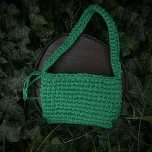 Kézzel készült, karakteres zöld táska  - táska & tok - kézitáska & válltáska - kézitáska - Meska.hu