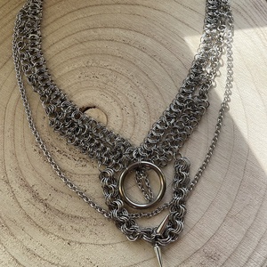 Kézzel készített, karakteres chainmail stílusú nyaklánc azoknak, akik szeretik a vagány, alternatív és egyedi sötét eleg - ékszer - ékszerszett - Meska.hu