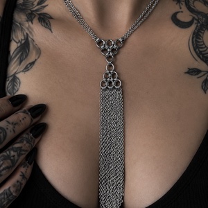 Egyedi, kézzel készített rozsdamentes acél chainmail nyaklánc � különleges Y alakú, hosszú láncos rojtos medál , Ékszer, Ékszerszett, Ékszerkészítés, MESKA