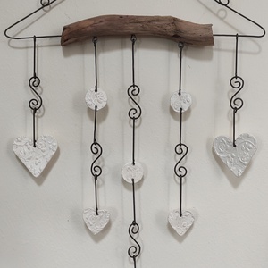 Fém drótos szívecskés fali dísz - otthon & életmód - dekoráció - fali és függő dekoráció - falra akasztható dekor - Meska.hu