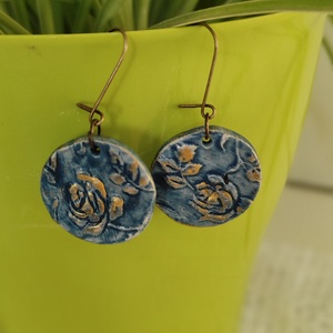 Fülbevaló nyomott medállal - ékszer - fülbevaló - lógó fülbevaló - Meska.hu