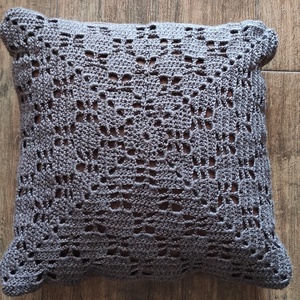 Kézzel horgolt díszpárna huzat barna színben - otthon & életmód - lakástextil - párna & párnahuzat - díszpárnahuzat - Meska.hu