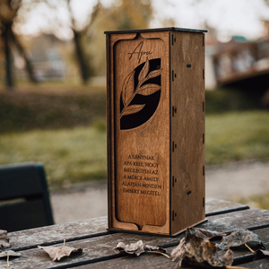 Egyedi Whiskeys doboz, gravírozott Ajándék, Whiskeytartó névvel és idézettel, Otthon & Életmód, Konyhafelszerelés, tálalás, Tálalás, Bortartó, Fotó, grafika, rajz, illusztráció, Gravírozás, pirográfia, MESKA