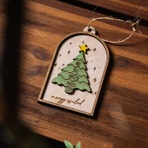 Családi Karácsonyfadísz, egyedi névre szóló karácsonyi dekoráció - Meska.hu