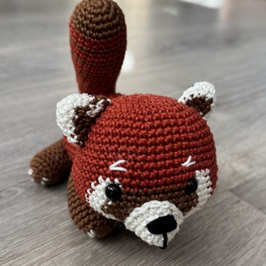 Emil, a kis vörös panda, Játék & Sport, Plüssállat & Játékfigura, Más figura, Horgolás, MESKA