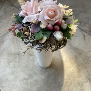 Három világosrózsaszín habrózsás, bogyós, szalmarózsás tartós virágdísz a Mini Csokor kollekcióból (MCs-7) - otthon & életmód - dekoráció - virágdísz és tartó - csokor & virágdísz - Meska.hu Három világosrózsaszín habrózsás, bogyós, szalmarózsás tartós virágdísz a Mini Csokor kollekcióból (MCs-7) - otthon & életmód - dekoráció - virágdísz és tartó - csokor & virágdísz - Meska.hu