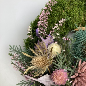 Egészség - Változatos növényi anyaggal gazdagon díszített mohakoszorú (KK-34) - otthon & életmód - vallás - temetkezési tárgy - sírkoszorú, kegyeleti koszorú - Meska.hu