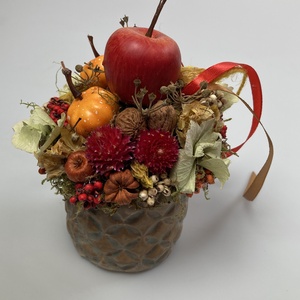 Almás-tökös őszi töltött kaspó pirosas szalaguszállyal ékítve  - tartós virágdísz  - otthon & életmód - dekoráció - asztal és polc dekoráció - asztaldísz - Meska.hu