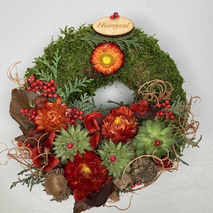 Tapasztalat - 3 kövirózsás, növényi részekkel gazdagon díszített mohakoszorú (KK-42) - Meska.hu