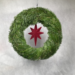 44 cm átmérőjű alapra készült,  bordó  flokkolt csillagos, Nordmann fenyős, tovább is díszíthető koszorú (NK-13), Karácsony, Karácsonyi kültéri dekoráció, Virágkötés, MESKA