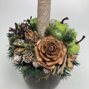 Deres zöldalmás, bézs, márványgyertyás, étcsoki színű bögrére épült, gazdagon díszített tartós adventi asztaldísz (XM8) - karácsony - adventi díszek - adventi asztaldísz - Meska.hu