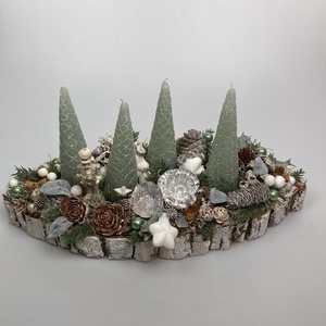 Diótörős, zöld fenyőfa gyertyás, cseppalakú alapzaton nyugvó, adventi asztaldísz gazdagon díszítve (AW3) - karácsony - adventi díszek - adventi asztaldísz - Meska.hu