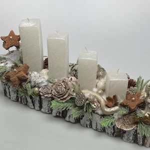 Diótörő figurával ékesített, selyemfényű, fehér, orgonasípszerűen csökkenő méretű gyertyás adventi asztaldísz (AW9) - Meska.hu