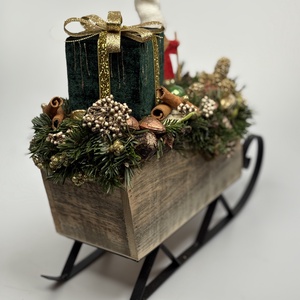 Ajándék fogat -  fémtalpas faszán ünnepi asztaldísz termésekkel és kellékekkel gazdagon díszítve - karácsony - adventi díszek - adventi asztaldísz - Meska.hu