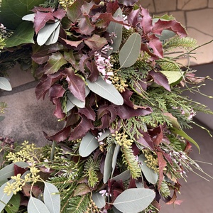 Emléktáblára szánt koszorú élő növényanyagból kötve  - otthon & életmód - vallás - temetkezési tárgy - sírkoszorú, kegyeleti koszorú - Meska.hu