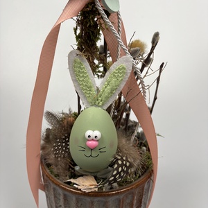 Mézi - Fészkes, nyuszis, gömbfás asztaldísz szürke-mézbarna kaspóban, növényi részekkel és kellékekkel (P-01)  - ünnepi díszek, dekorációk - húsvéti díszek és dekorációk - húsvéti asztaldíszek - Meska.hu