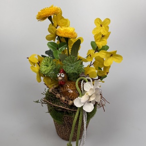 Kotlós, sárga százszorszépes, aranyvesszős tartós asztaldísz növényi részekkel a mohás kaspó kollekcióból (P-10)  - ünnepi díszek, dekorációk - húsvéti díszek és dekorációk - húsvéti asztaldíszek - Meska.hu