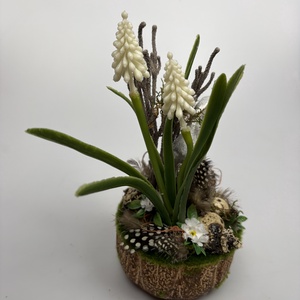 Kacsás, 2 fürjtojásos, gyöngyikés, tartós tavaszváró asztaldísz növényi részekkel a mohás kaspó kollekcióból (P-15)  - ünnepi díszek, dekorációk - húsvéti díszek és dekorációk - húsvéti asztaldíszek - Meska.hu