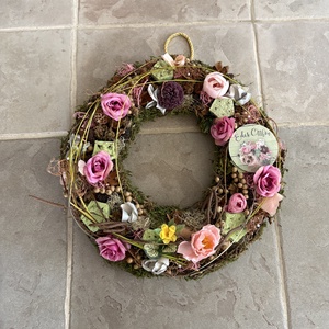 Villantós.5 - Pehelykönnyű ajtódísz napfényben megcsillanó rosegold elemekkel és sünis Édes Otthon fatáblácskával - Meska.hu