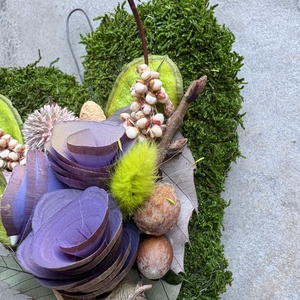 Nyitottság - elegáns, szárazvirágokkal és termésekkel díszített, kegyeleti mohakoszorú (K-10)  - otthon & életmód - vallás - temetkezési tárgy - sírdísz, kegyeleti dísz - Meska.hu