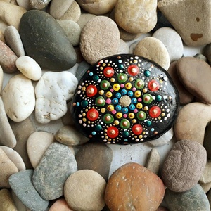 Kézzel festett kavics - mandala - otthon & életmód - dekoráció - spiritualitás - mandala - Meska.hu