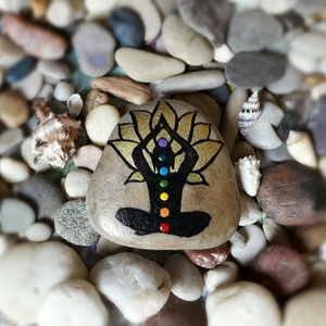 Kézzel festett kavics - mandala - otthon & életmód - dekoráció - asztal és polc dekoráció - kavics & kő - Meska.hu