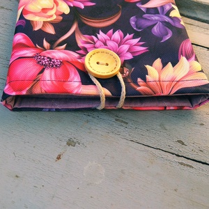 LÓTUSZVIRÁG Vízálló Kindle e-book olvasó tartó választható méret oasis kindle takaró  - táska & tok - ebook & tablet tok - Meska.hu