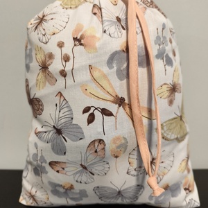 Bevásárlókocsi huzat ,teljesen bélelt, öt ponton záródó biztonsági övvel, ajándék tároló zsákkal - játék & sport - 3 éves kor alattiaknak - bevásárlókocsi huzat - Meska.hu