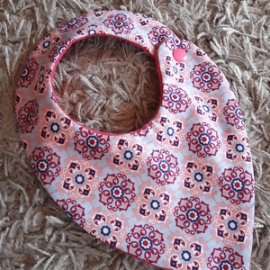 Nyálkendő -  - Meska.hu