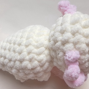 Horgolt Axolotl: Fehér-pink - játék & sport - plüssállat & játékfigura - más figura - Meska.hu
