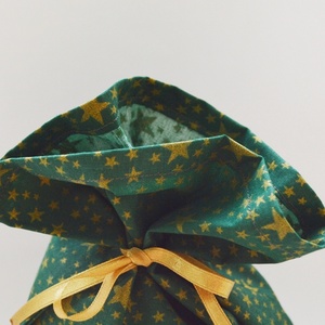 Ajándékzsák, mikulászsák, textilzsák - zöld, arany csillagokkal - karácsony - mikulás - mikulás zsák - Meska.hu