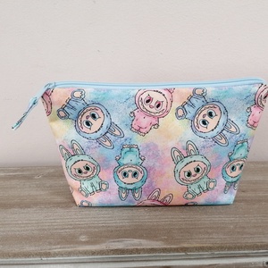 Labubus neszeszer - Meska.hu