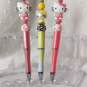 Kézműves Hello Kitty tollak  - Meska.hu