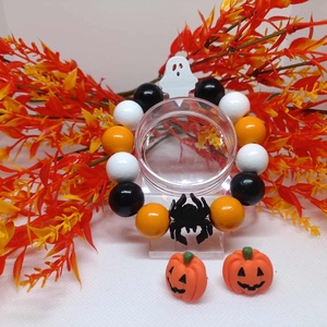 Halloween karkötő - szellem és pók dísszel - Meska.hu