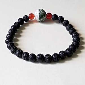 Karkötő lávakő, zöld pöttyös jade, karneol ásványokból - ékszer - karkötő - ásványkarkötő - Meska.hu