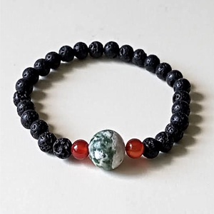 Karkötő lávakő, zöld pöttyös jade, karneol ásványokból - ékszer - karkötő - ásványkarkötő - Meska.hu