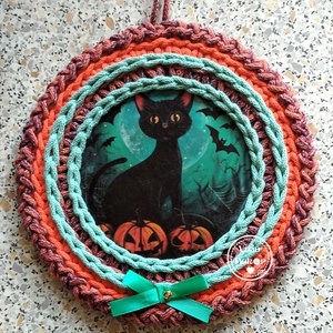 Horgolt fekete macskás, őszi, halloweeni ajtódísz, Otthon & Életmód, Dekoráció, Ajtó- és ablak dekoráció, Ajtódísz & Kopogtató, Horgolás, MESKA